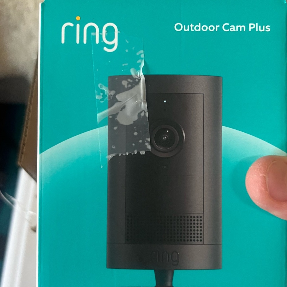 Ring Outdoor + Indoor Cameras 4 in a BUNDLE